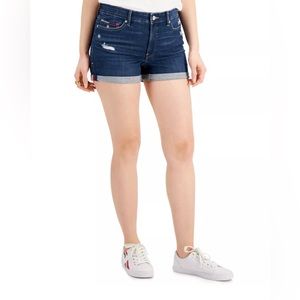 Woman’s Tommy Jeans 3” Ripped Denim Shorts